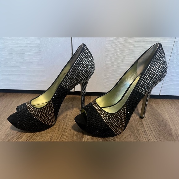 Women's Enzo Angiolini Black/Gold/Silver Rhinestone encrusted PeepToe Heels - Picture 1 of 6
